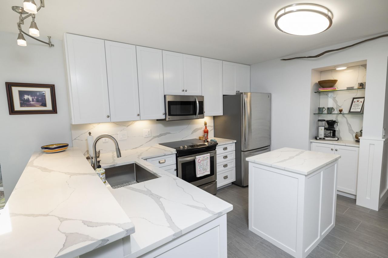 7600 Palmetto Drive Photo 8