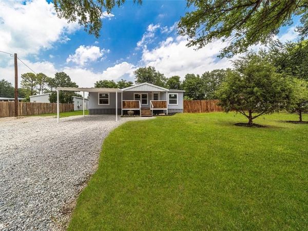 103 Halsell Street, Bridgeport, TX 76426