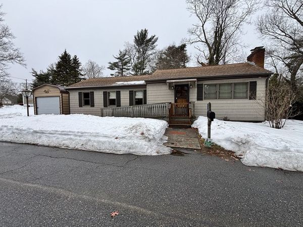 4 Braemore Rd., Taunton, MA 02780