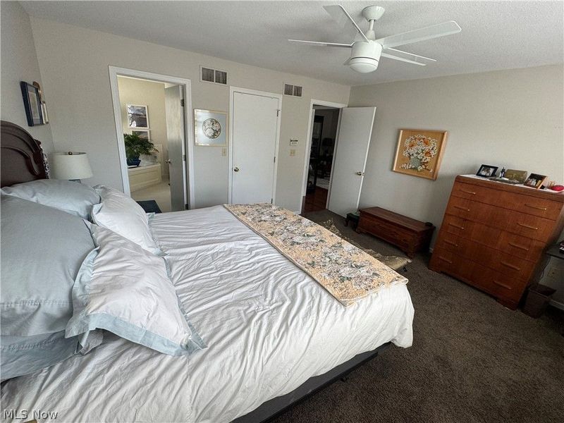 1556 Pimlico Drive, Unit 15, Youngstown, OH 44515 Photo 13