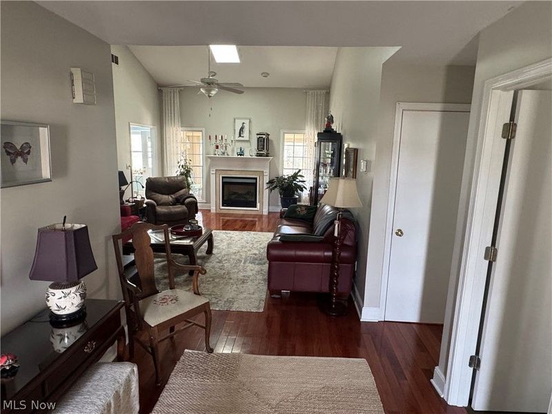 1556 Pimlico Drive, Unit 15, Youngstown, OH 44515 Photo 2