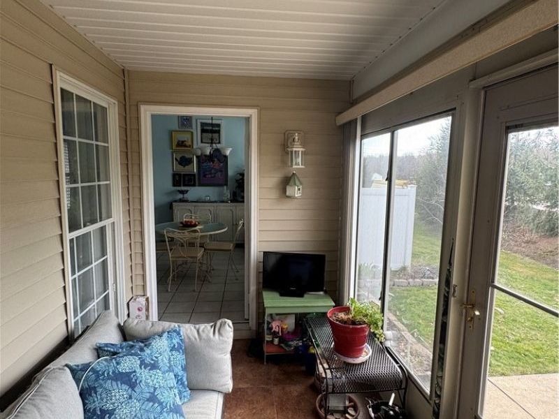 1556 Pimlico Drive, Unit 15, Youngstown, OH 44515 Photo 23