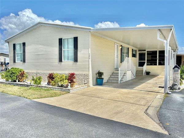 136 AMERICANA COURT NE, Unit 230, ST PETERSBURG, FL 33702