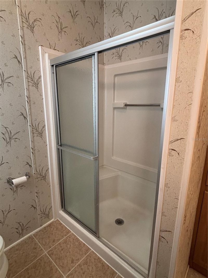 136 Americana Court Ne, Unit 230, Saint Petersburg, FL 33702 Photo