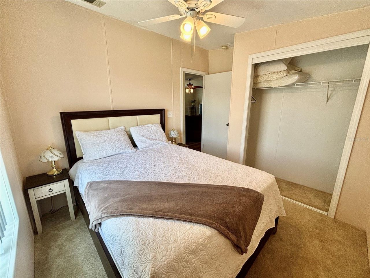 136 Americana Court Ne, Unit 230, Saint Petersburg, FL 33702 Photo