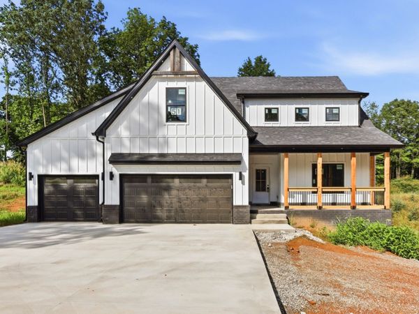 1717 Powell Rd, Clarksville, TN 37043