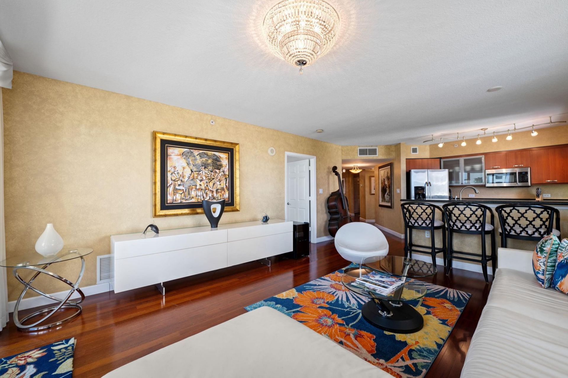 2001 N Ocean Boulevard, Unit 605, Fort Lauderdale, FL 33305 Photo