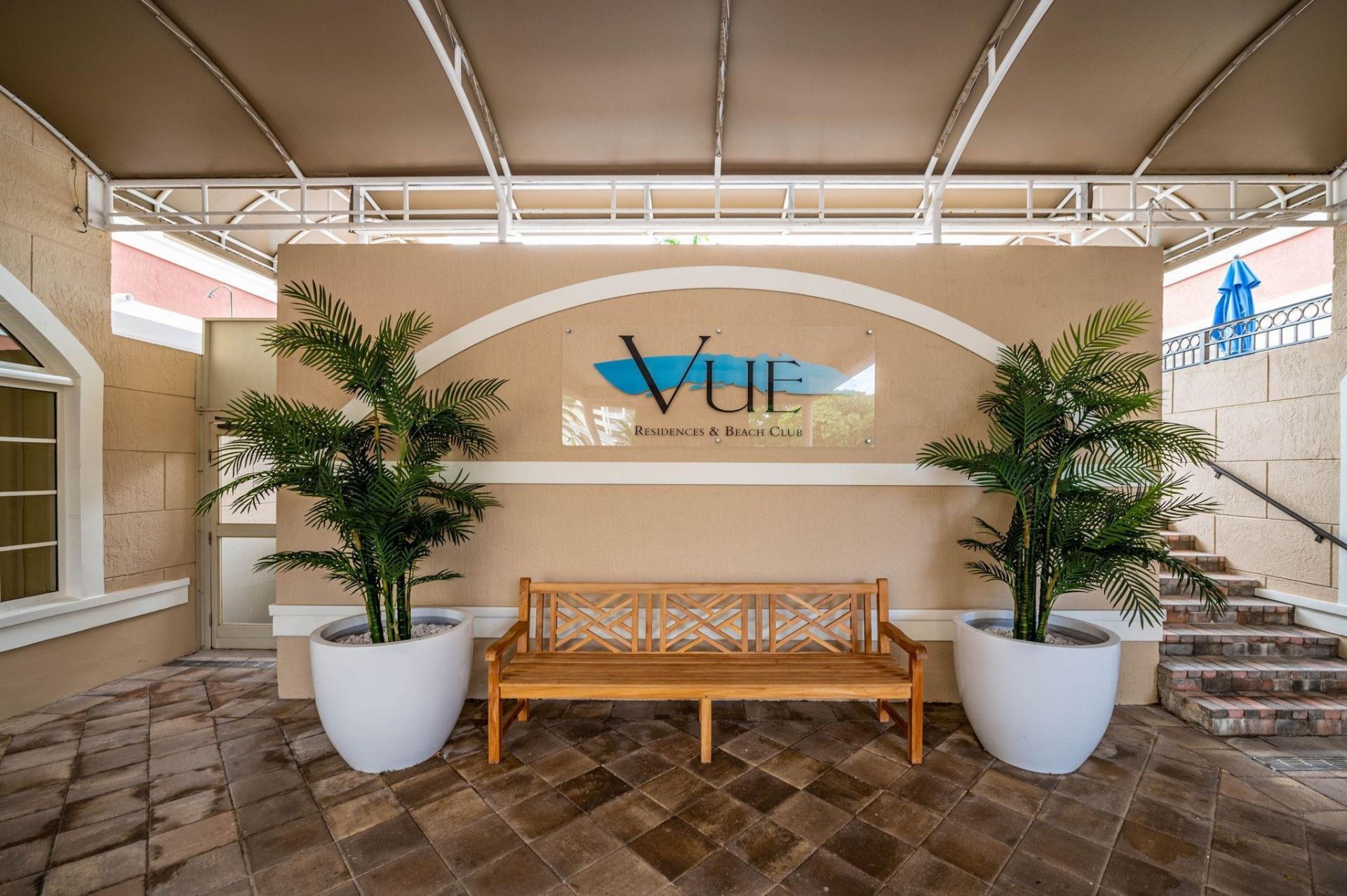 2001 N Ocean Boulevard, Unit 605, Fort Lauderdale, FL 33305 Photo