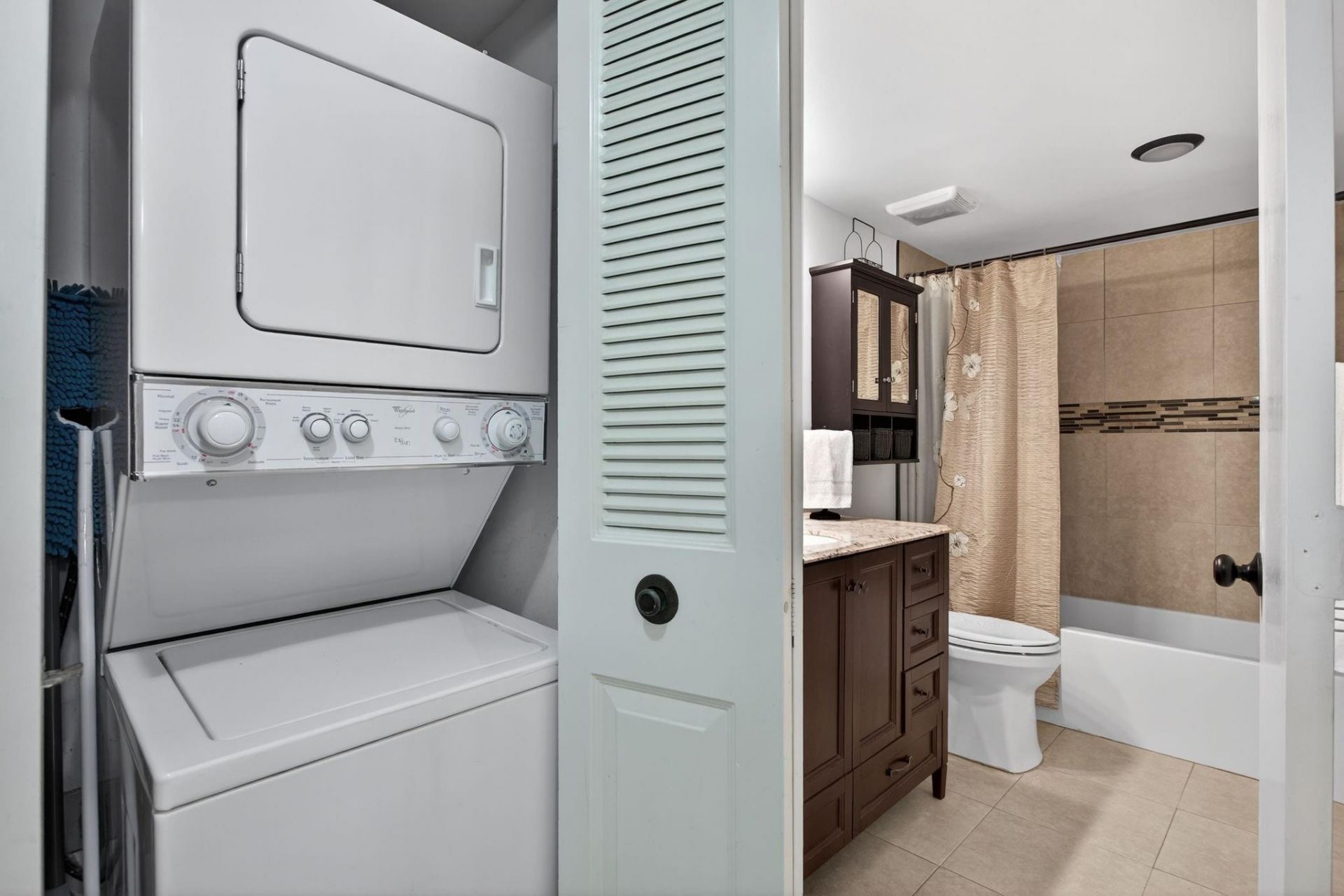 6239 Coral Lake Drive, Unit 403, Margate, FL 33063 Photo