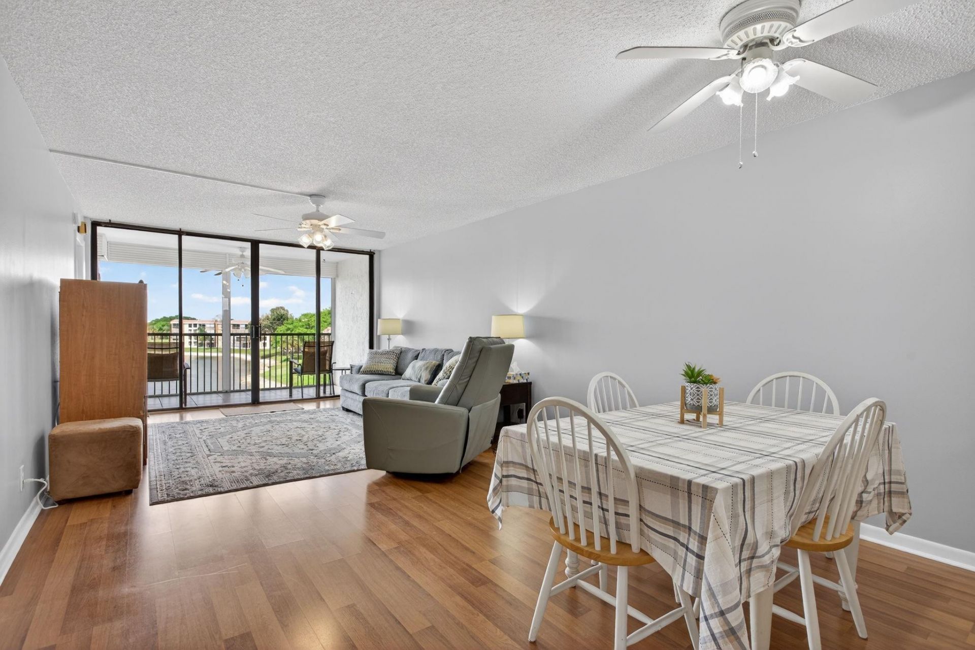 6239 Coral Lake Drive, Unit 403, Margate, FL 33063 Photo