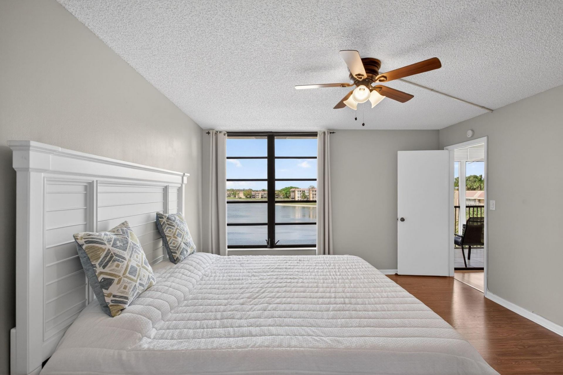 6239 Coral Lake Drive, Unit 4039, Margate, FL 33063 Photo