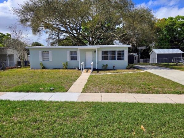 1715 31st Avenue, Vero Beach, FL 32960