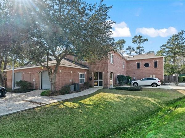 633 VILLAGE LANE N Lane, Mandeville, LA 70471