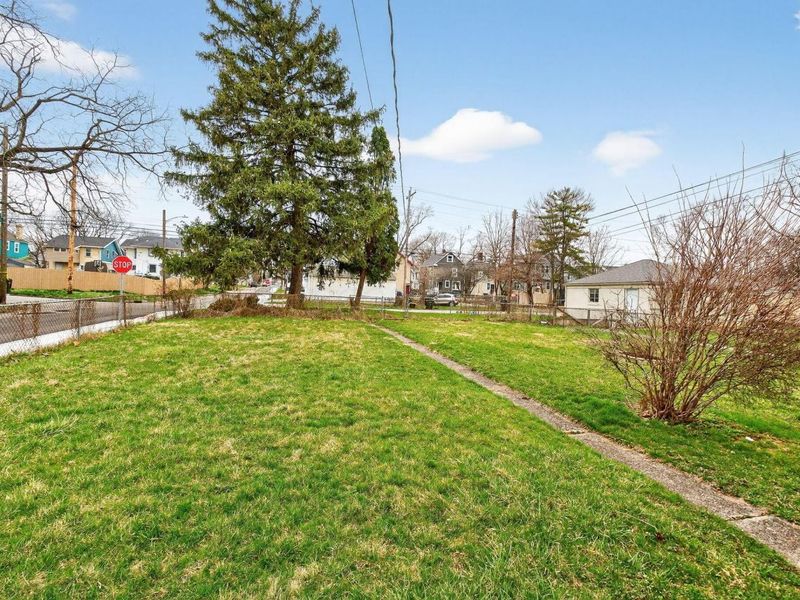 105 N Terrace Avenue, Columbus, OH 43204 Photo 3