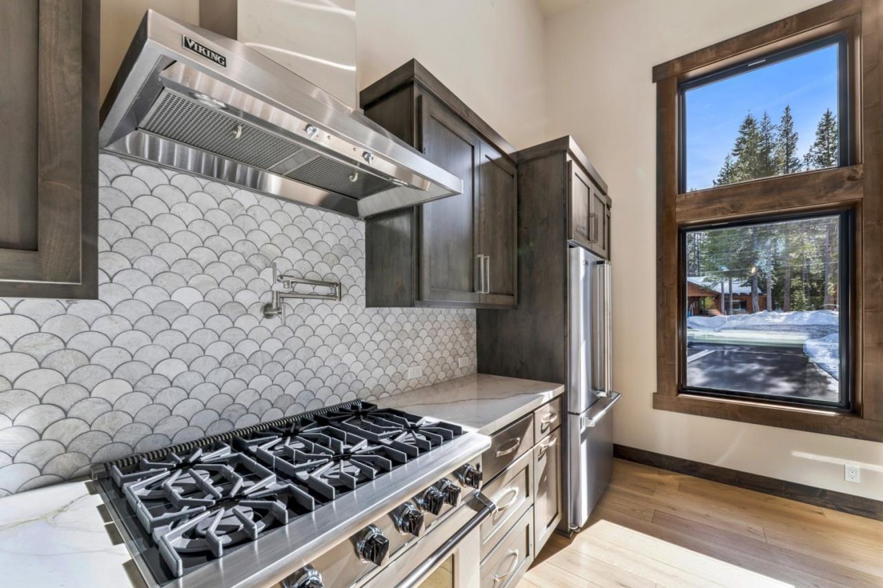 14820 Davos Drive, Truckee, CA 96161 Photo