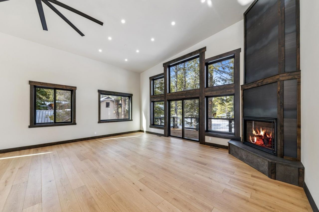 14820 Davos Drive, Truckee, CA 96161 Photo