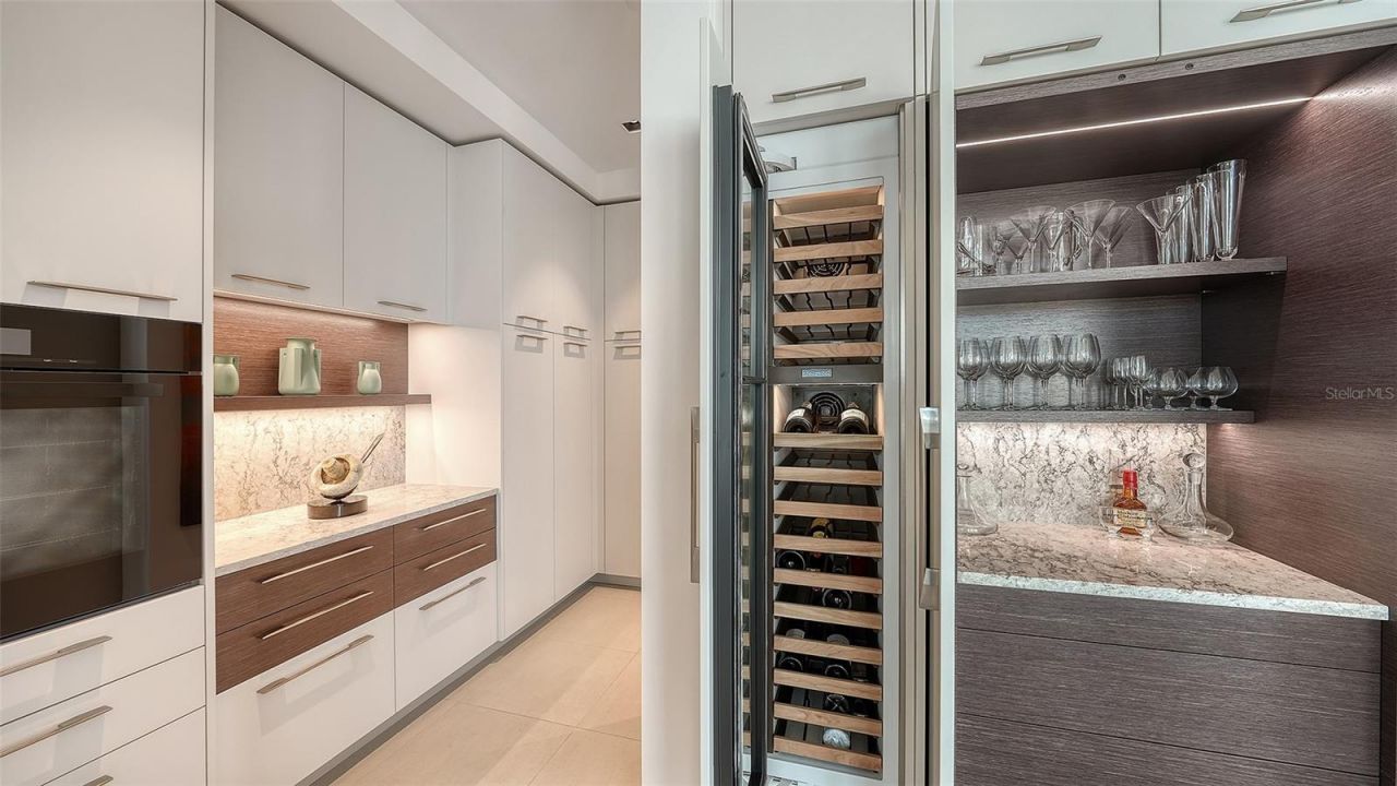 3030 Grand Bay Boulevard, Unit PH3101, Longboat Key, FL 34228 Photo