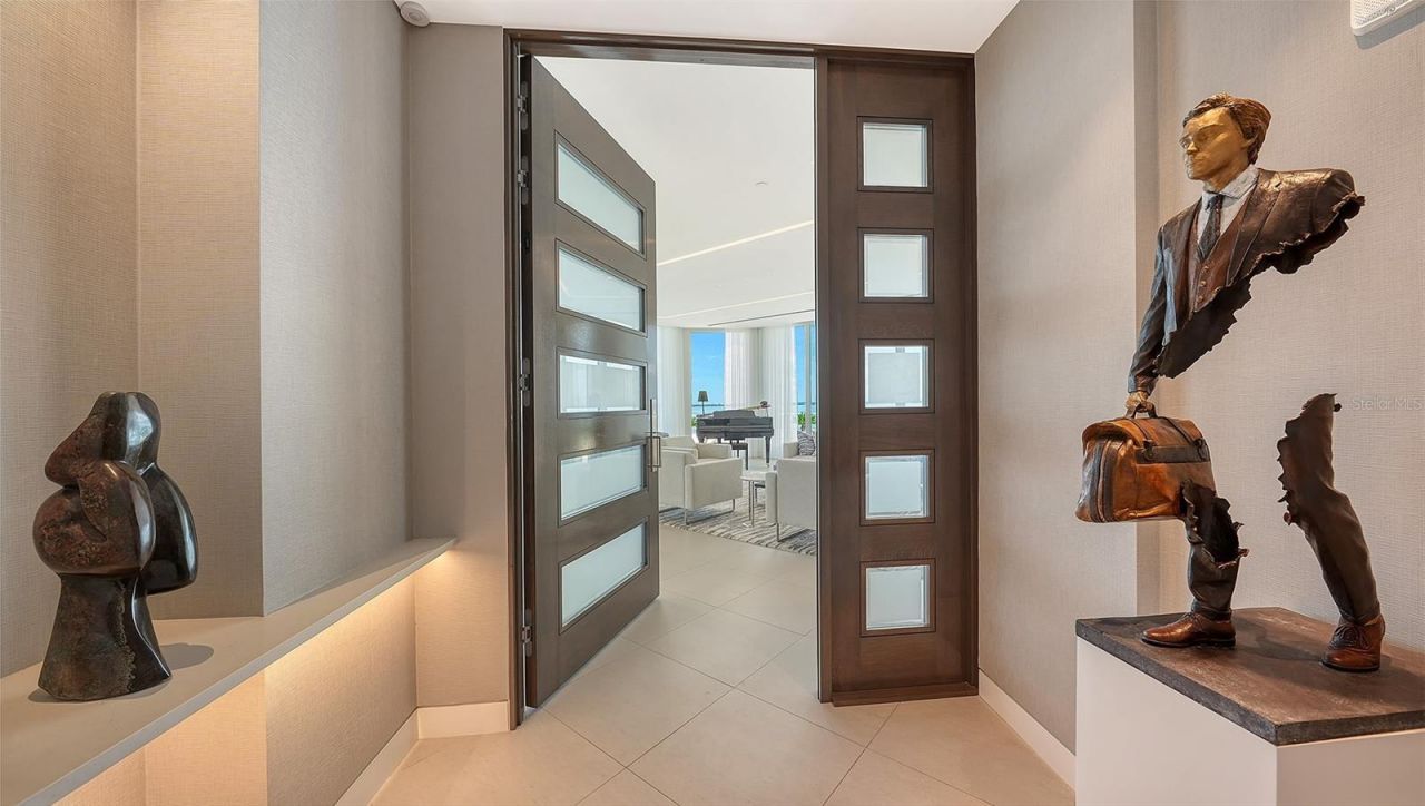 3030 Grand Bay Boulevard, Unit PH3101, Longboat Key, FL 34228 Photo