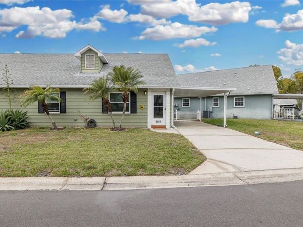 6221 WILDS DRIVE, NEW PORT RICHEY, FL 34653