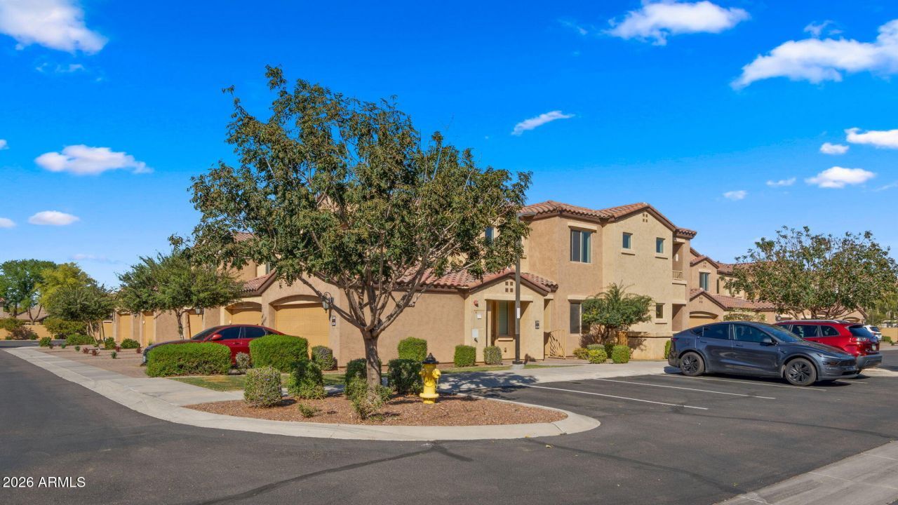 250 W Queen Creek Road, Unit 108, Chandler, AZ 85248 Main Photo