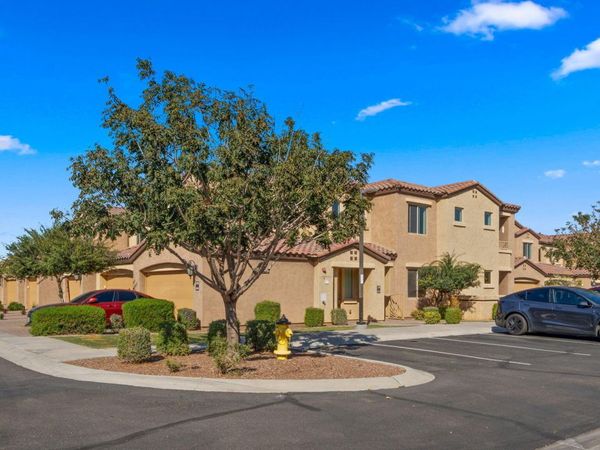 250 W QUEEN CREEK Road, Unit 108, Chandler, AZ 85248