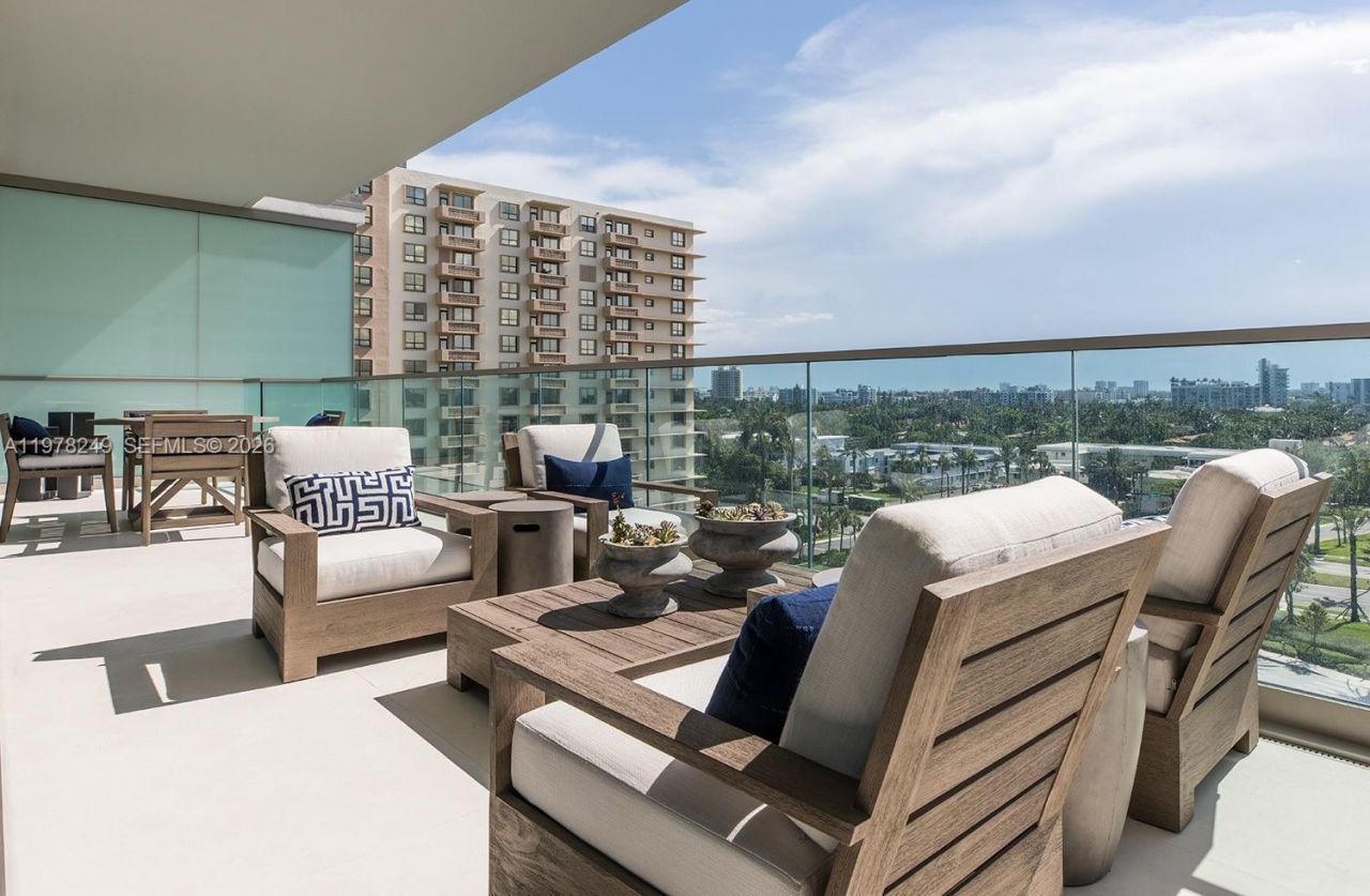 10201 Collins Ave, Unit 707, Bal Harbour, FL 33154 Photo