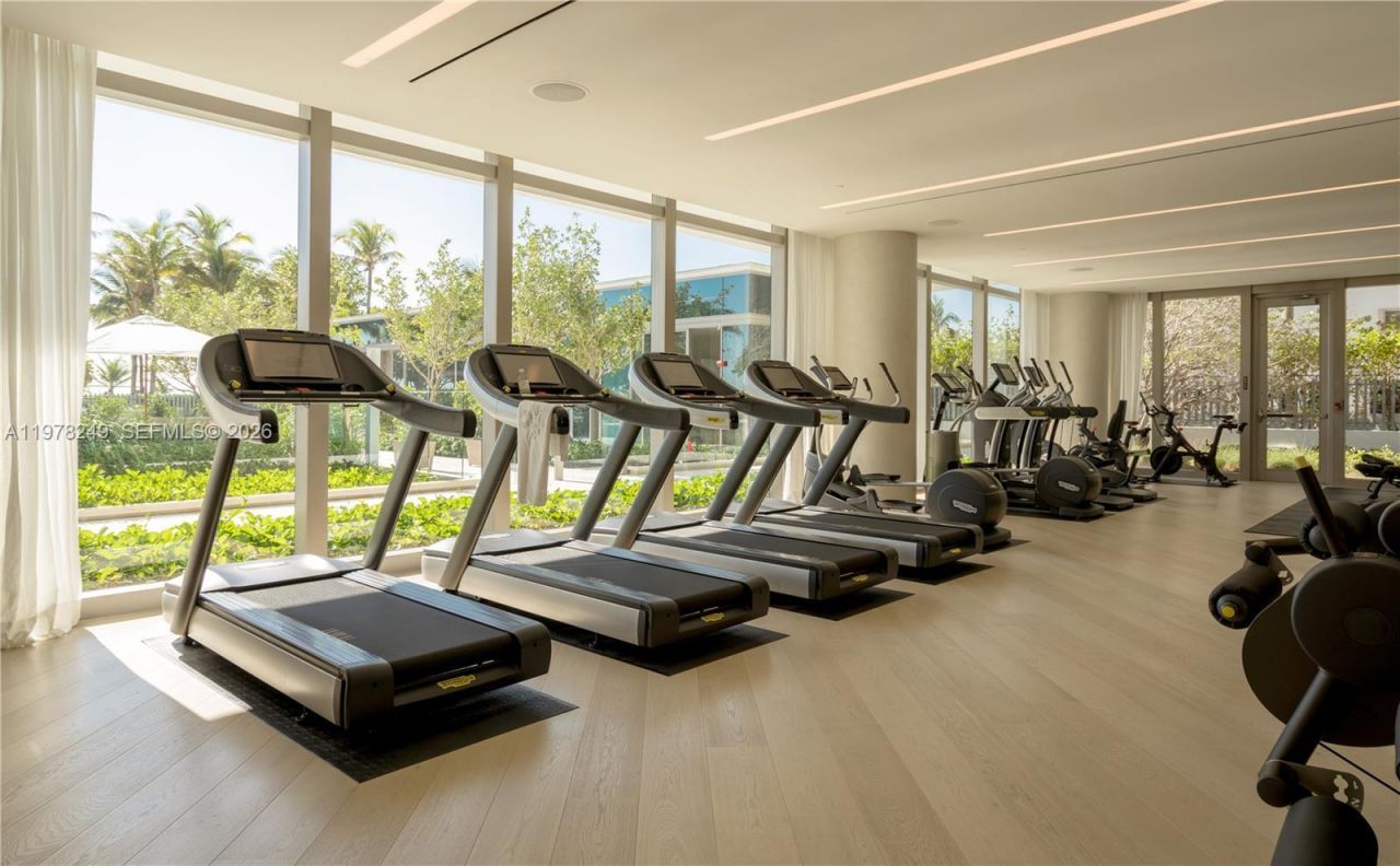 10201 Collins Ave, Unit 707, Bal Harbour, FL 33154 Photo