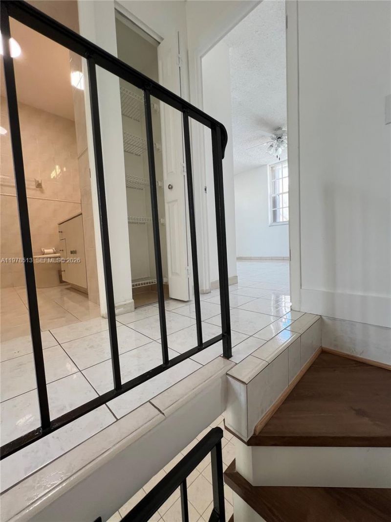 1165 W 38th Ter , Unit 35, Hialeah, FL 33012 Photo