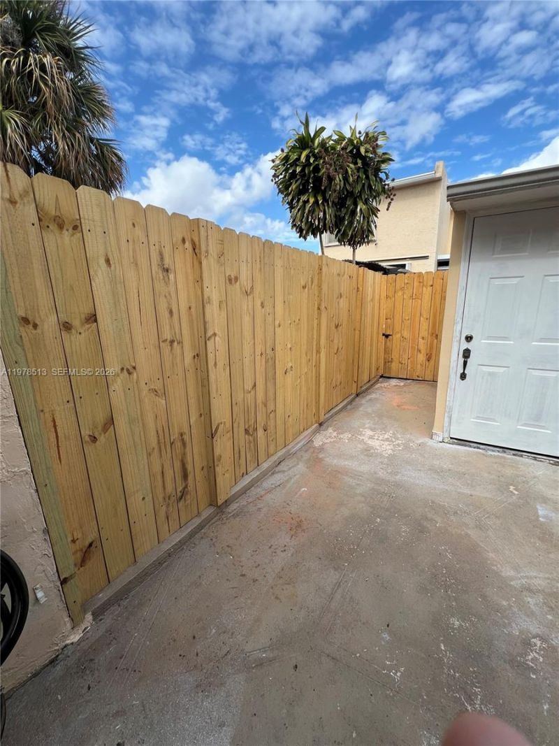 1165 W 38th Ter , Unit 35, Hialeah, FL 33012 Photo