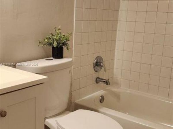 1631 SW 44th Ave , Unit 1-3, Fort Lauderdale, FL 33317