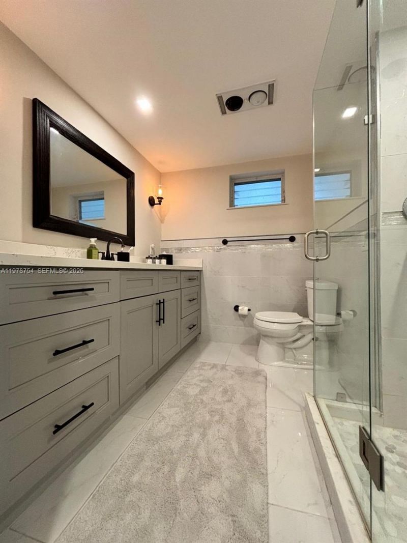 3050 NE 48th St, Unit 207, Fort Lauderdale, FL 33308 Photo