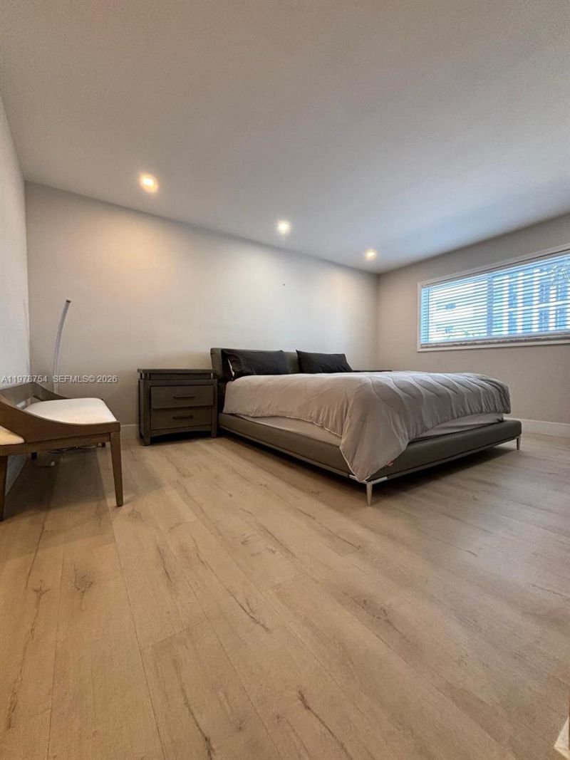 3050 NE 48th St, Unit 207, Fort Lauderdale, FL 33308 Photo