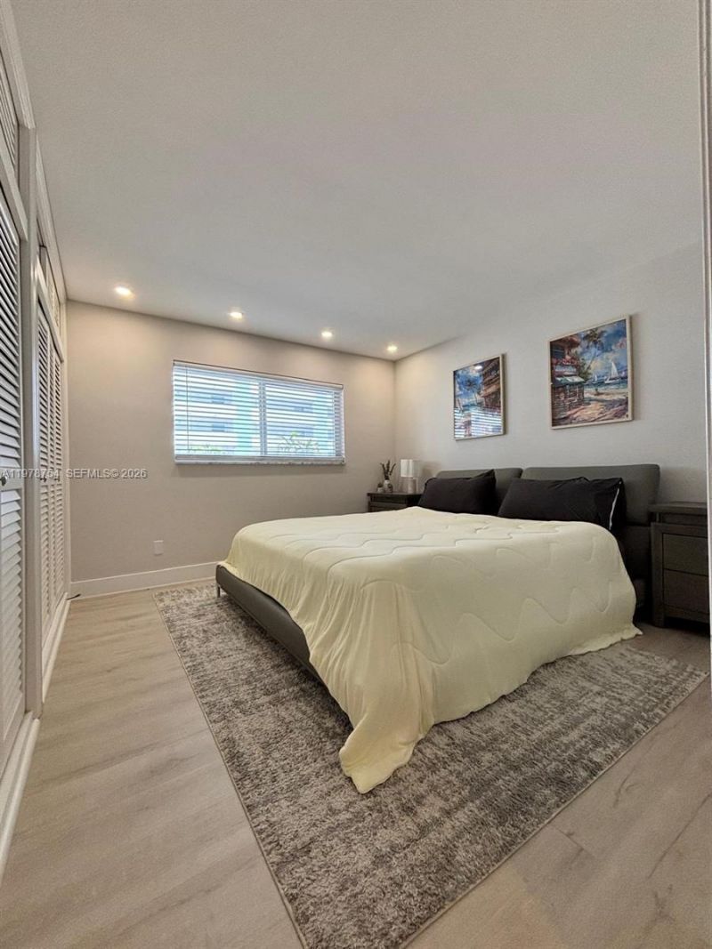 3050 NE 48th St, Unit 207, Fort Lauderdale, FL 33308 Photo