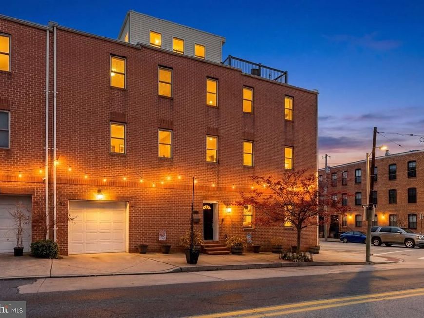 1101 S Clinton Street, Baltimore, MD 21224 Main Photo