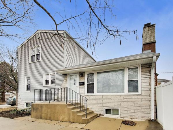 3801 N Osceola Avenue , Chicago, IL 60634