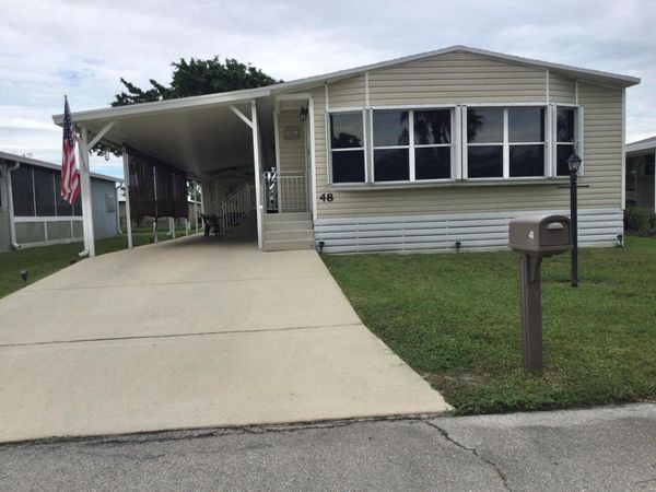 48 Del Prado Street, Port Saint Lucie, FL 34952