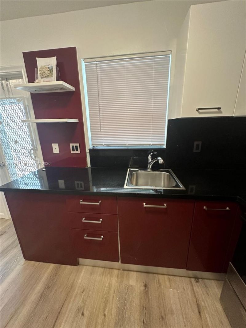 2222 Jackson St , Unit 6E, Hollywood, FL 33020 Photo