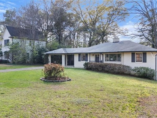 471 Hilderbrand Drive, Atlanta, GA 30328