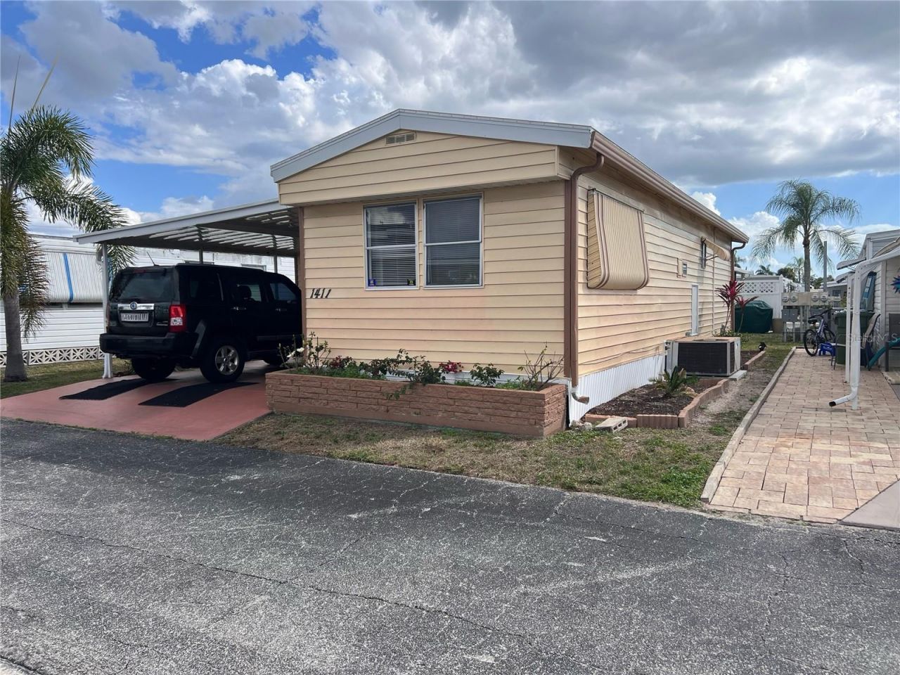 1411 21st Avenue Drive W, Bradenton, FL 34205 Photo