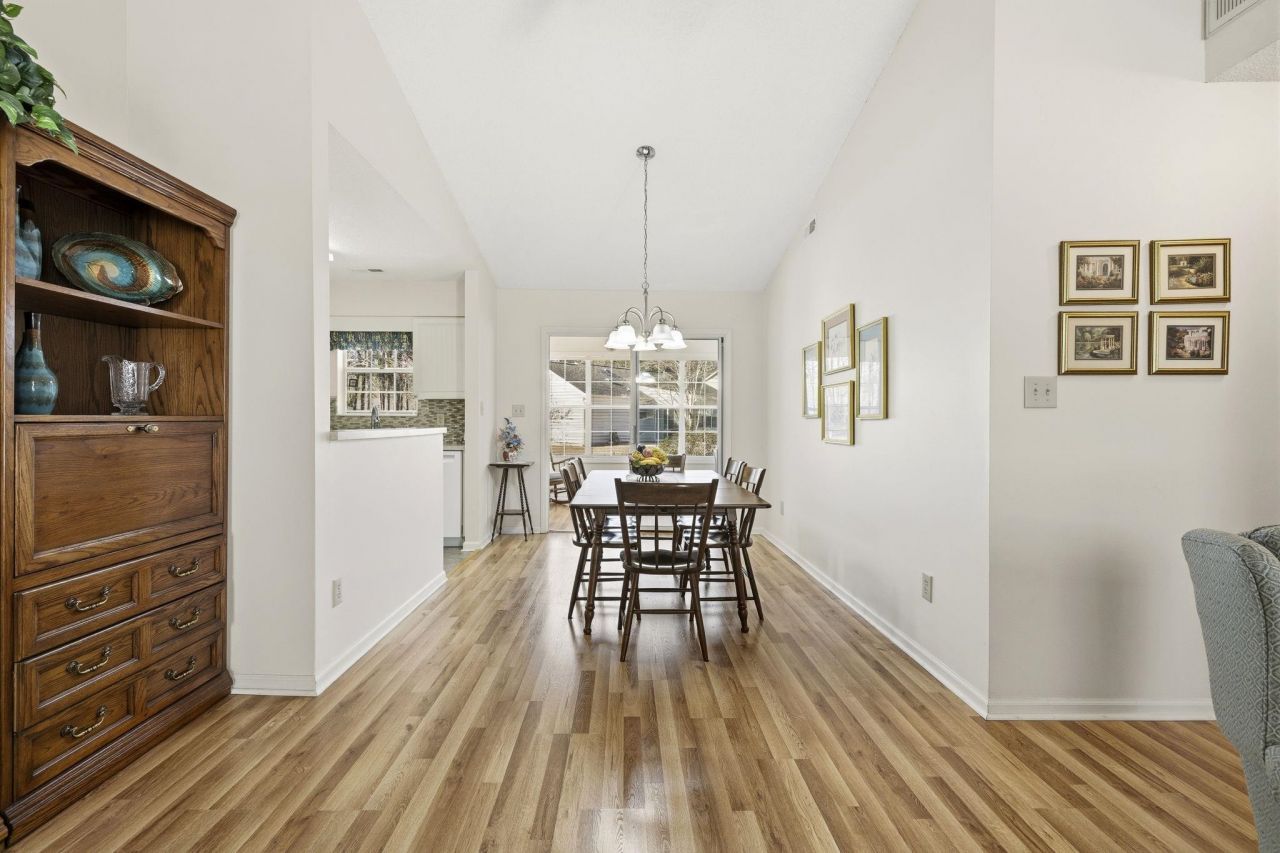 107 Purple Martin Dr. Photo 13