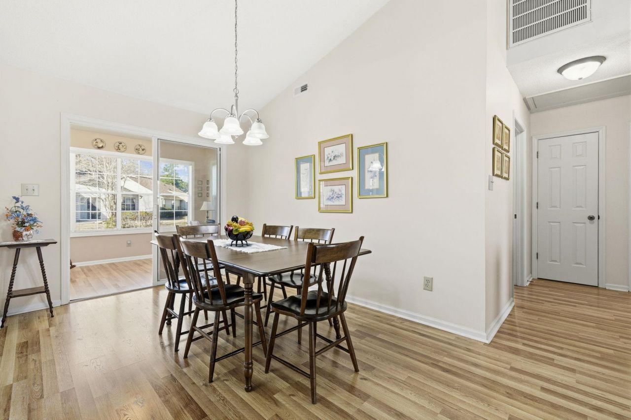 107 Purple Martin Dr. Photo 14