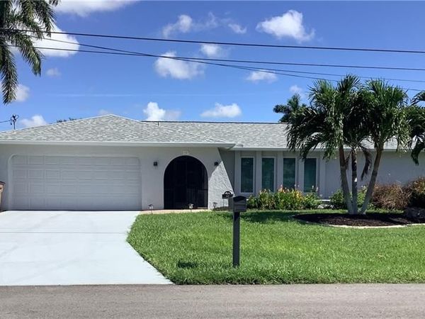 107 SE 39th ST, CAPE CORAL, FL 33904