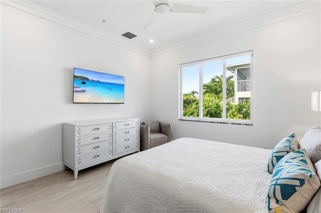 1395 Curlew Ave, Unit 1, Naples, FL 34102 Photo