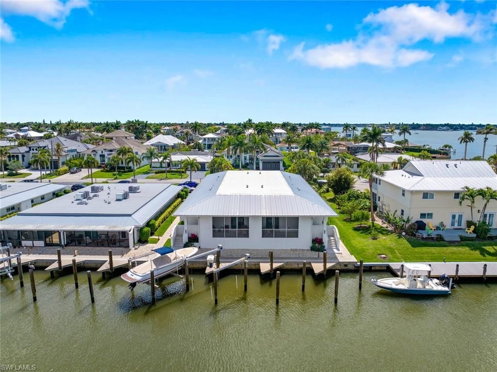 1395 Curlew Ave, Unit 1, Naples, FL 34102 Photo