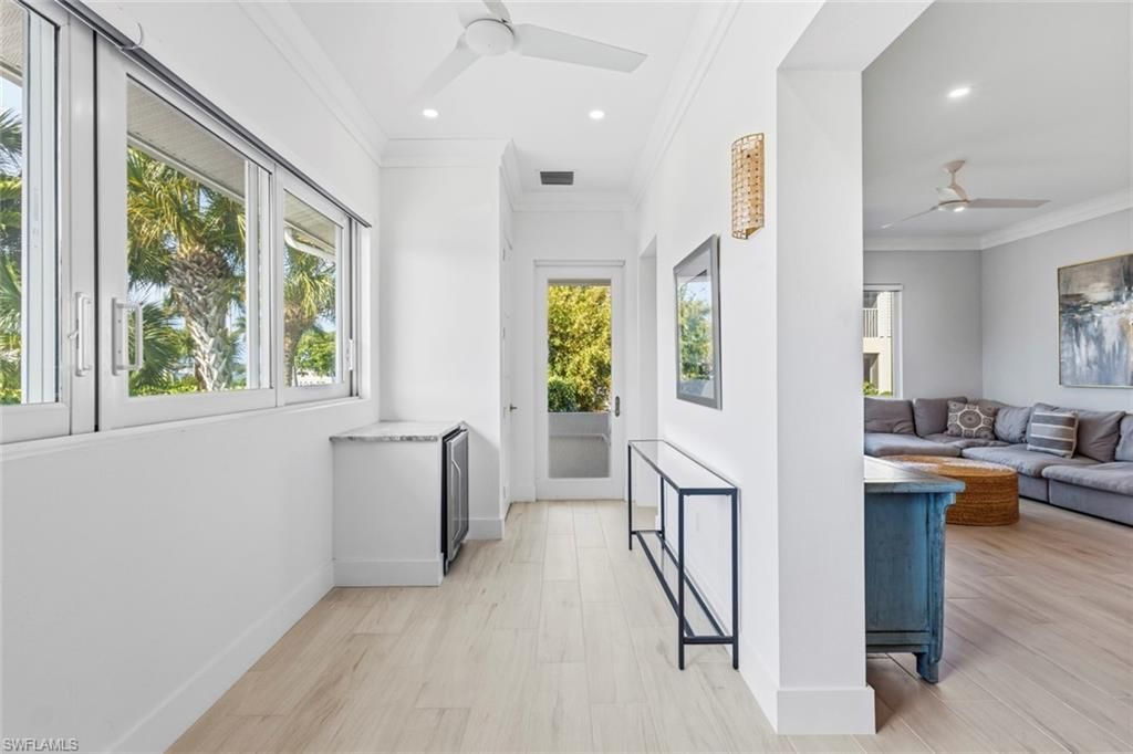 1395 Curlew Ave, Unit 1, Naples, FL 34102 Photo