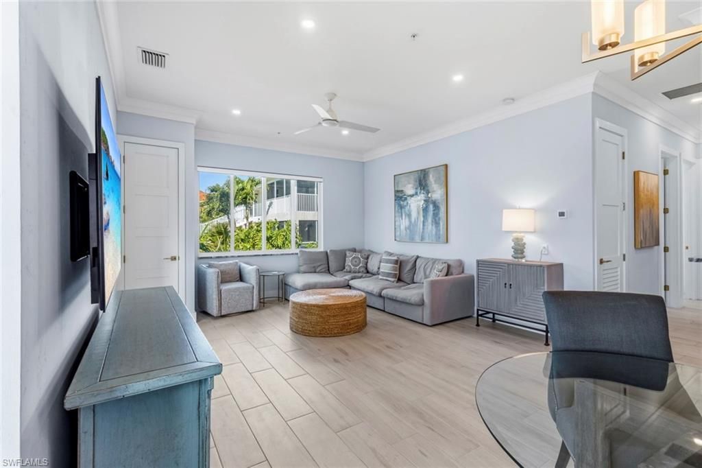 1395 Curlew Ave, Unit 1, Naples, FL 34102 Photo