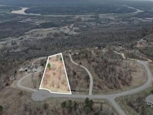 150 Eagle Eye Drive, Jasper, TN 37347