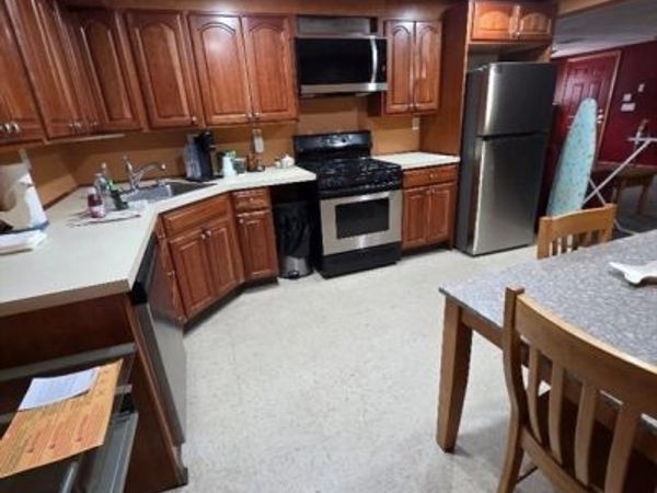 700 Old Fall River Rd, Unit 1-2, Dartmouth, MA 02747