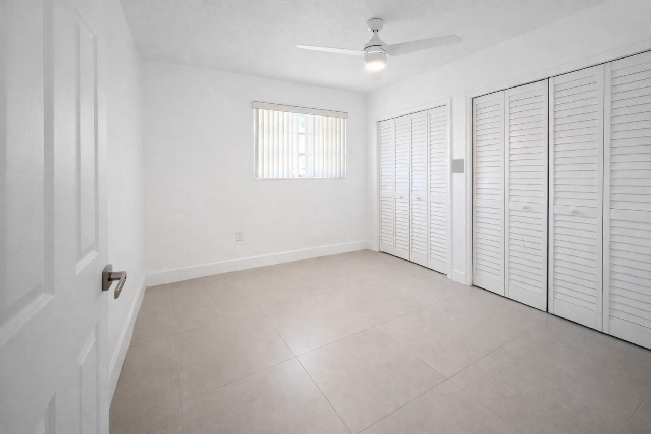 2150 SW 72nd Avenue, Miami, FL 33155 Photo