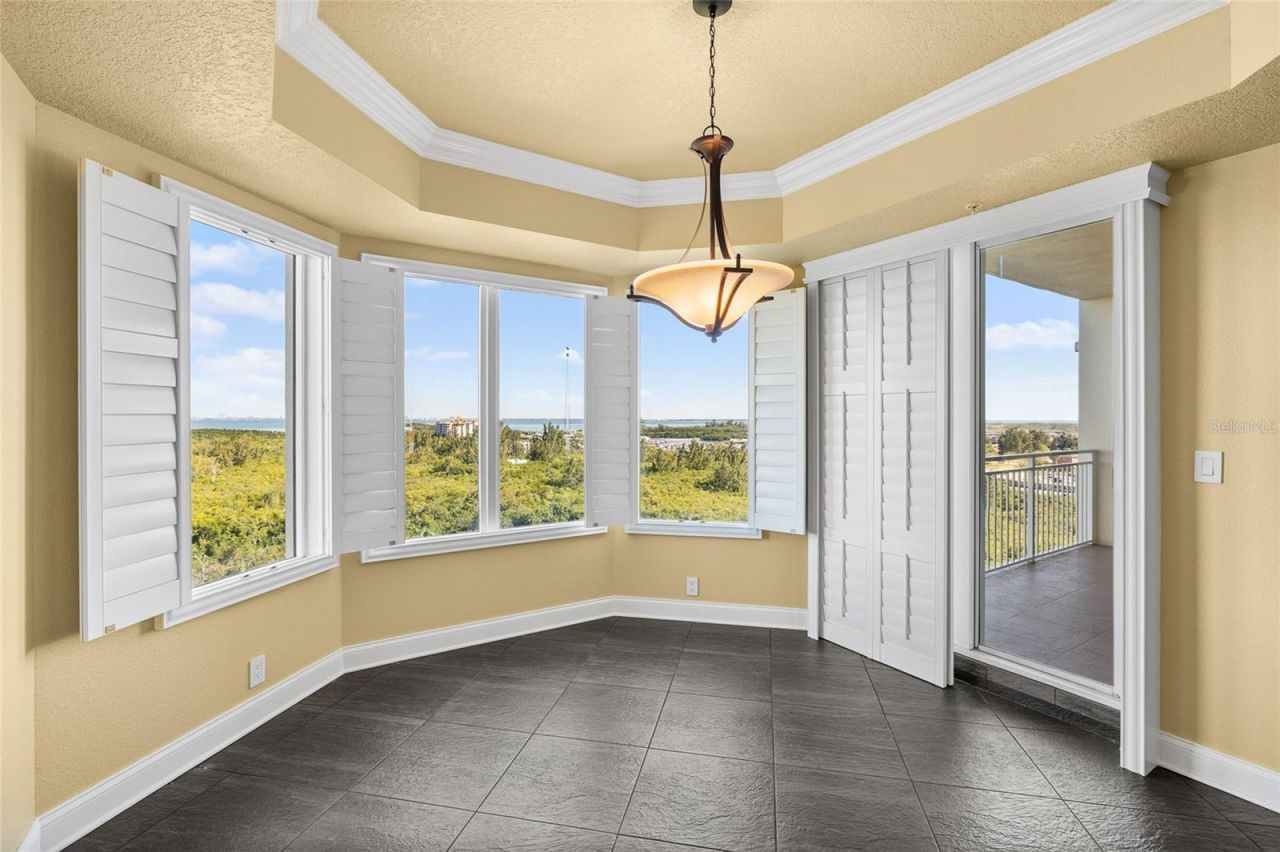 10851 Mangrove Cay Lane Ne, Unit 1112, Saint Petersburg, FL 33716 Photo